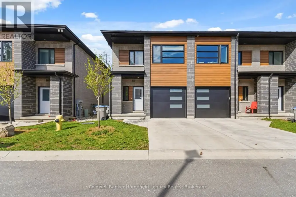 13 - 275 James Street S, St. Marys